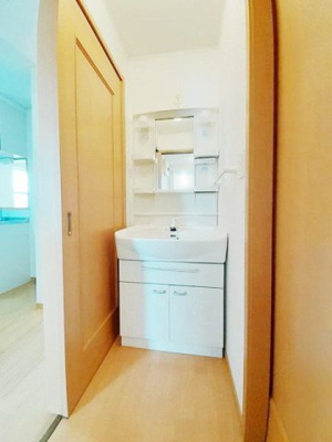 【洗面所】 | コゥジィーコートＢ