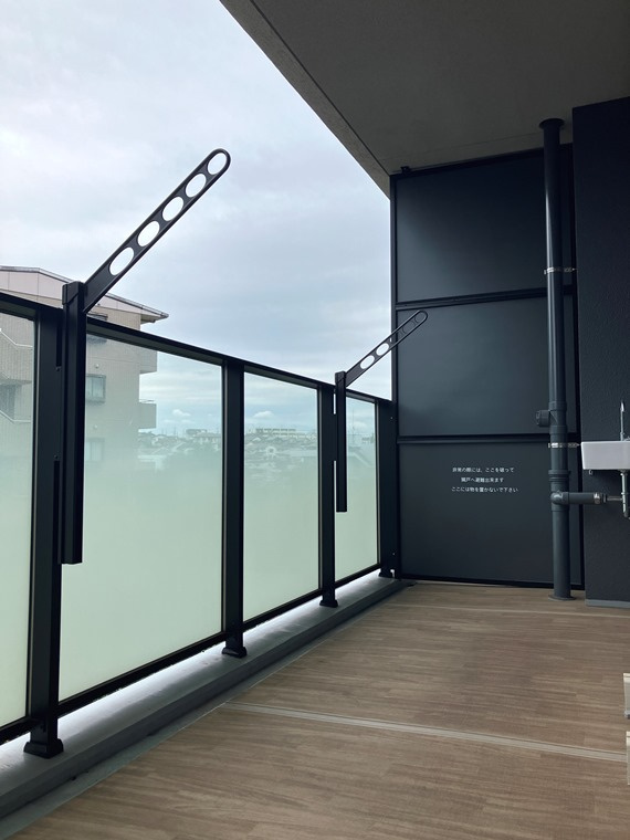 プラウド青葉台のバルコニー