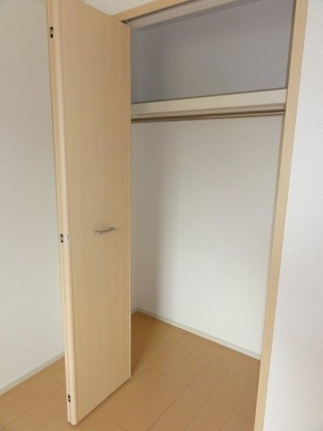 セレノ　アロッジオ　弐番館の収納