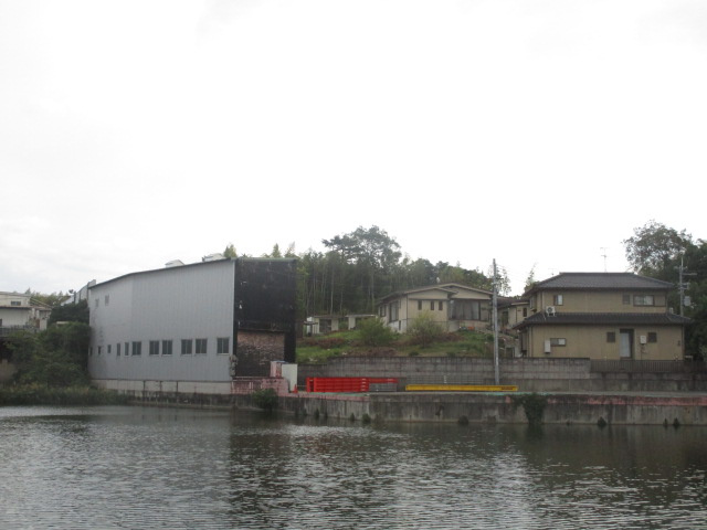 堺市美原区平尾の倉庫