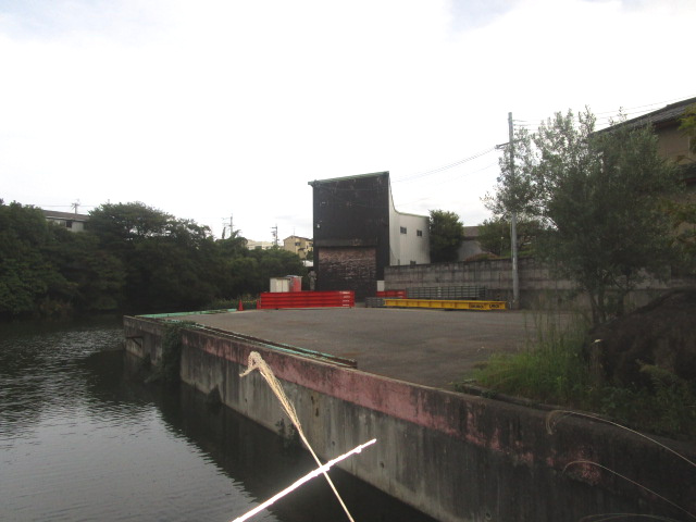 堺市美原区平尾の倉庫