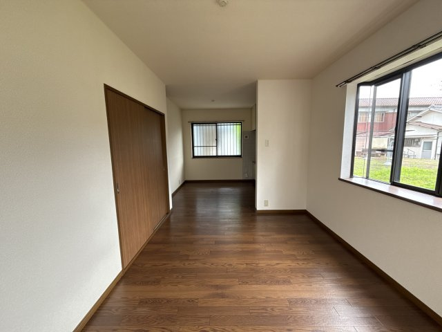 エステートピアあいらくの居間・リビング