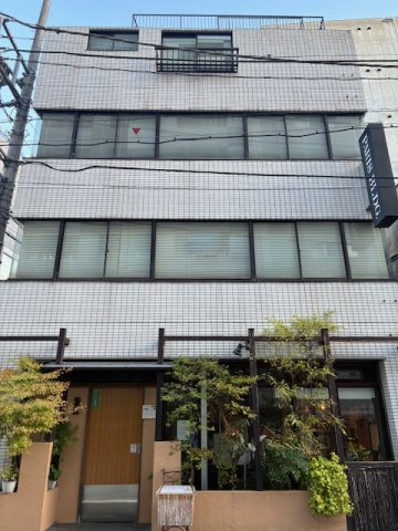 パリスビル