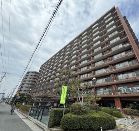 ライオンズマンション己斐本町の外観