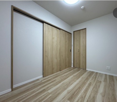 ライオンズマンション己斐本町の洋室