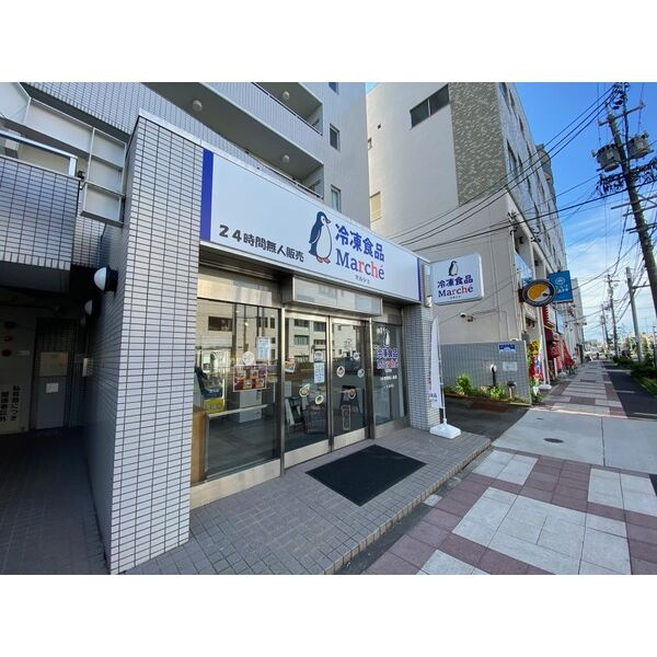PENOTO杁中の玄関