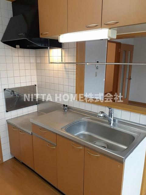 アーバン縄手Ａのキッチン|キッチンは人気の対面型キッチンです♪