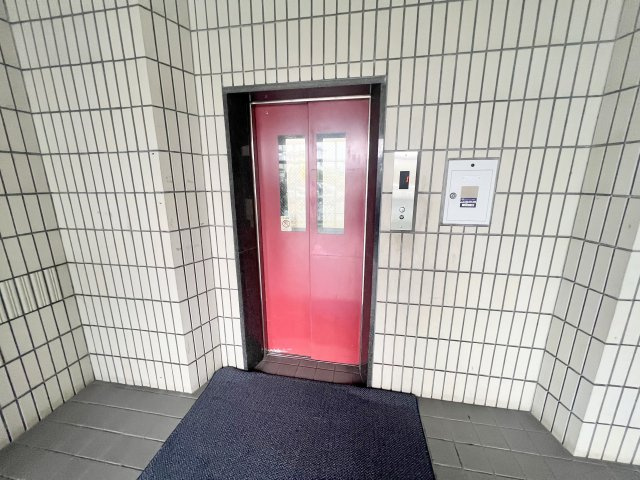 グランドパレス学園前C棟のその他