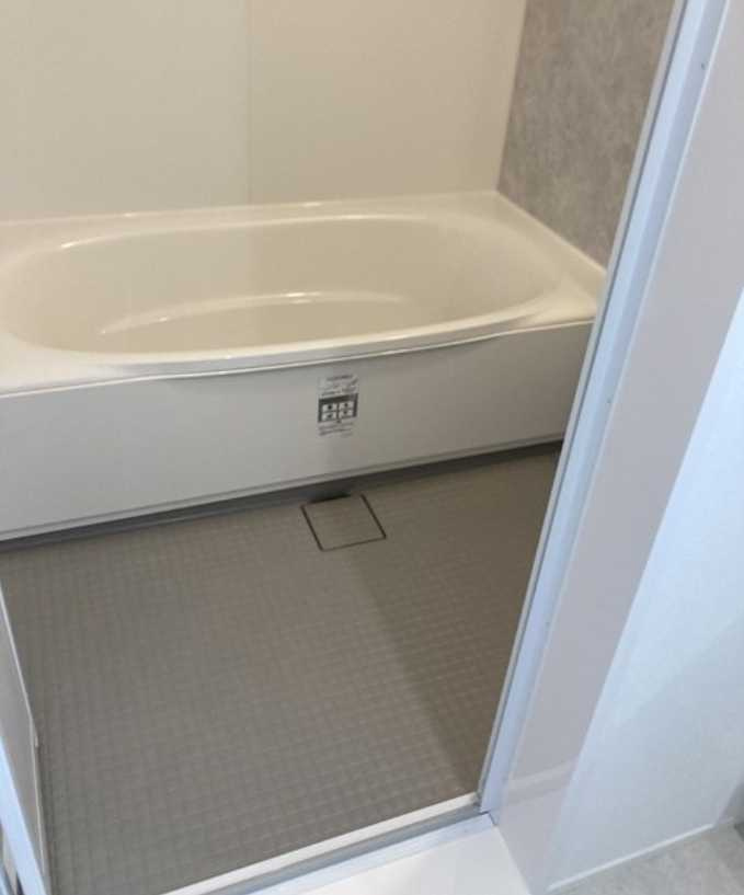 MOCXSTYLE下北沢　新築　楽器相談　テラスハウスの浴室