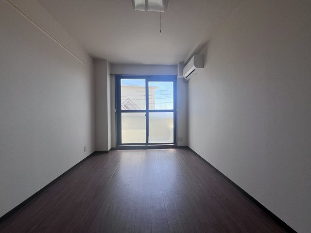 アクティ須磨浦の居間・リビング