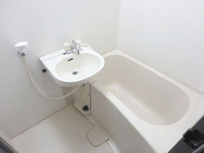 【浴室】 | 朝日プラザ久留米Ⅱ | 日々の疲れを癒すお風呂付です