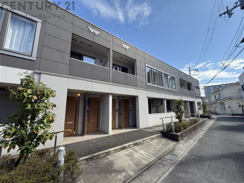 敷地内駐車場有り！
