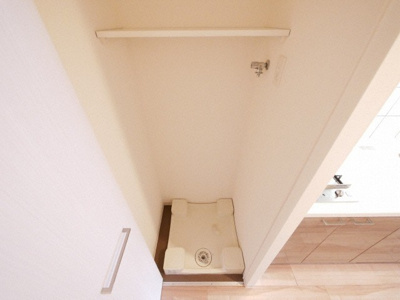 【設備】 | エスリード阿波座ノースプレイス | 洗濯機置き場です