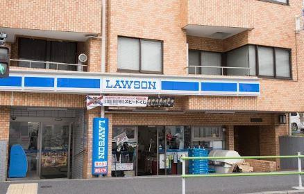 港区南麻布２丁目の賃貸マンションの周辺|ローソン　麻布三ノ橋店まで107m 