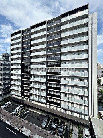 エスリード上前津LIVIAの外観