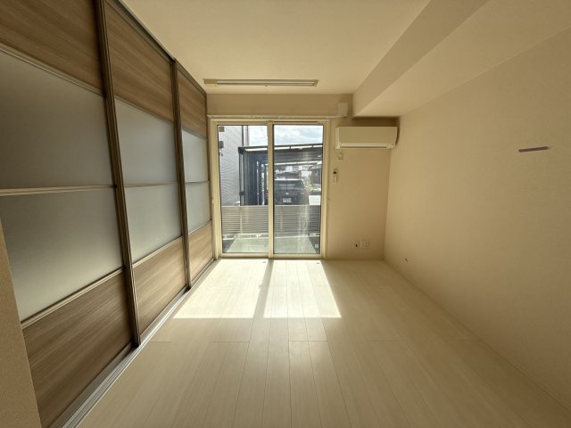エソラ　ソレーユ田寺東の居間・リビング