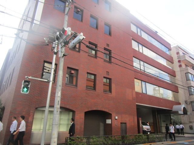 文京区湯島２丁目のビル