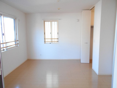 【洋室】 | カーサ海岸通り