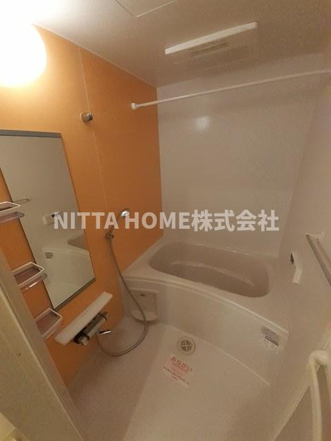 レジデンス愛Ａの浴室|追い炊き機能・浴室乾燥機も設置済み♪