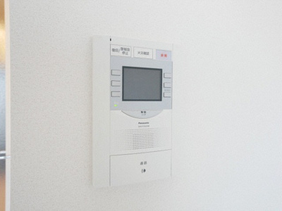【セキュリティ】 | アドバンス大阪セレーノ | モニター付きインターフォンです
