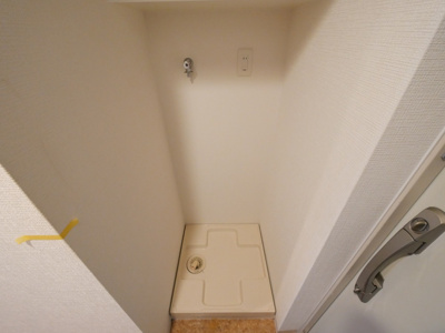 【設備】 | Luxeドーム前Ⅰ | 洗濯機置き場です
