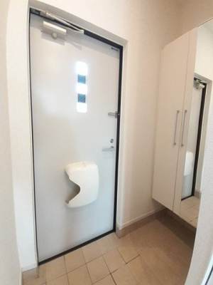 【玄関】 | ノースカントリーＢ | シンプルで使いやすい玄関です