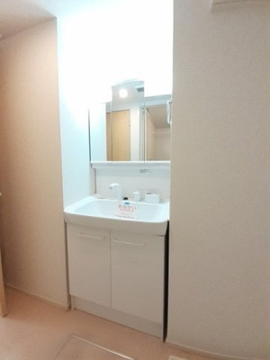 【洗面所】 | ノースカントリーＢ | 洗面所です