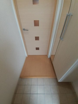 【玄関】 | リバーサイド紫雲 | 落ち着いた玄関です