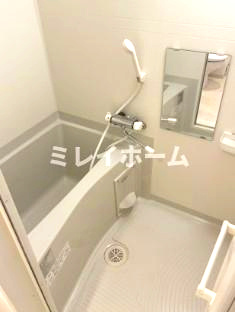 アルテシモ　アソラの浴室