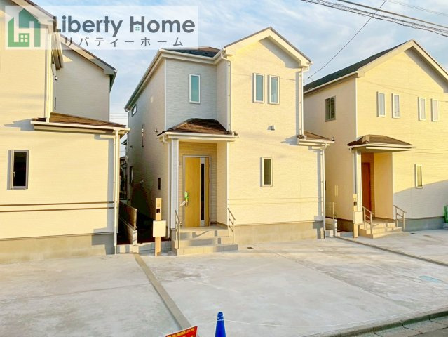 守谷市薬師台7丁目　新築戸建　B号棟の外観|ご予約をいただければ、『平日の空いた時間』『周辺物件まとめて見たい』『1件だけ見たい』ももちろん可能です♪
お気軽にお問合せください♪