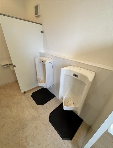 荒川区町屋２丁目の倉庫のトイレ