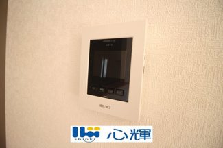 【セキュリティ】 | クレイドルガーデン山陽小野田市赤崎第２（１号棟） | 玄関にはＴＶモニター付きインターホン（カメラ）が標準設置。セキュリティも安心です。

