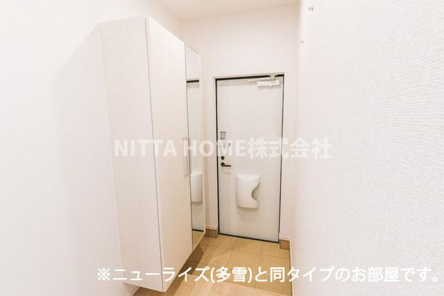 モルゲン・チェーロの玄関|【完成イメージ】トールサイズのシューズボックスがついています◇