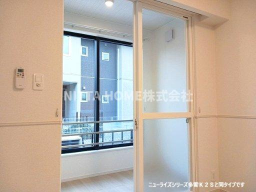 モルゲン・チェーロのバルコニー|【完成イメージ】２．１帖のインナーバルコニーになります◇