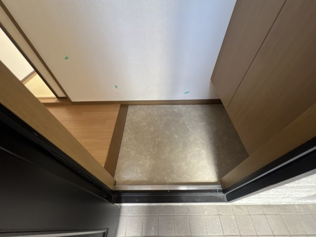 キャピタルコンフォール加古川　D棟の玄関