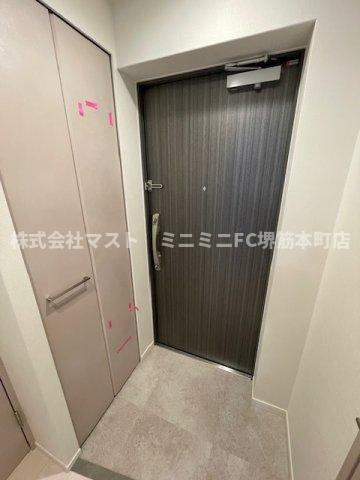 スプランディッド玉造DUEの玄関