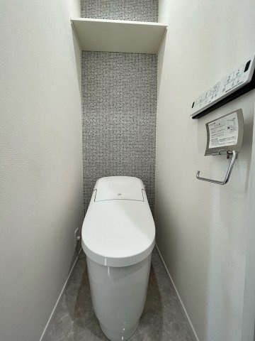 ノースヒル新宿ウエストのトイレ|別号室イメージの為、現状を優先致します。