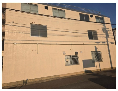 寝屋川市下神田町貸店舗事務所の外観