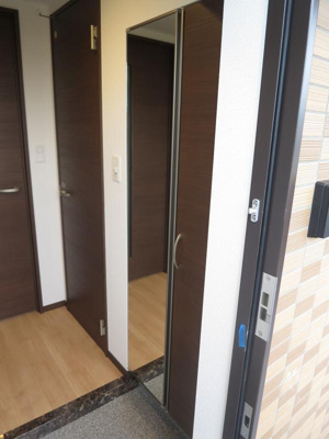 【玄関】 | サンパーク板付 | 下駄箱もしっかりついてます！