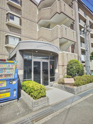 【エントランス】 | ベルメゾン宮下