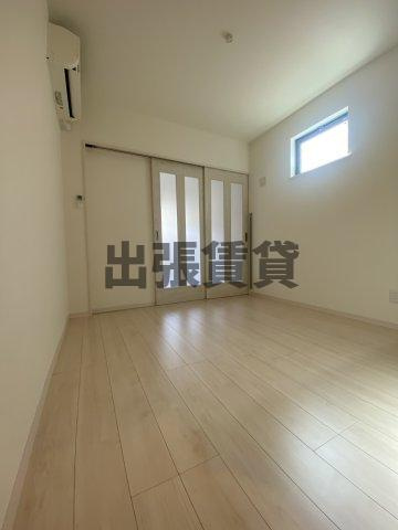 仲介手数料0円！！ベネフィス中小田井の居間・リビング