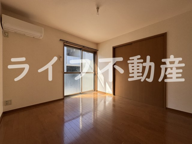 エーデルハイムAの居間・リビング|ゆったり過ごせるリビングです