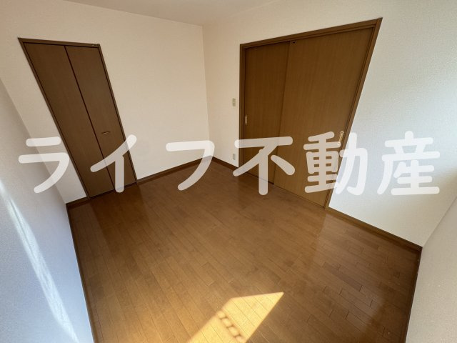 エーデルハイムAの洋室|個人の部屋や寝室として使える洋室です