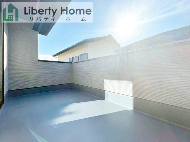 守谷市松ケ丘5期　新築戸建　1号棟のバルコニー