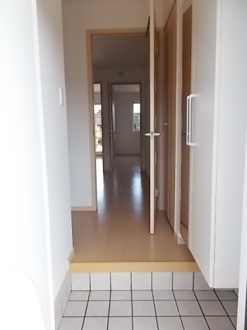 エテルノ・パラッツオⅠの玄関