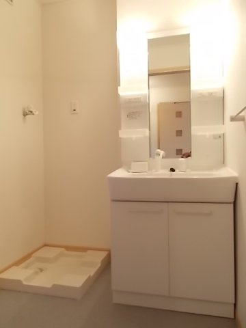 エテルノ・パラッツオⅠの洗面所