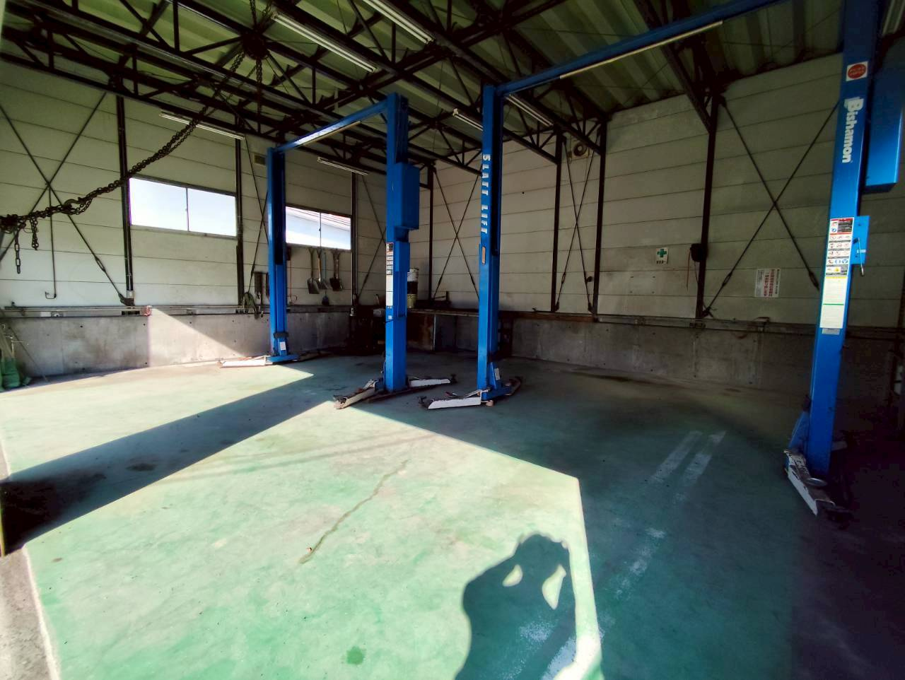 星が浦北1-1-23貸事務所付工場のロビー