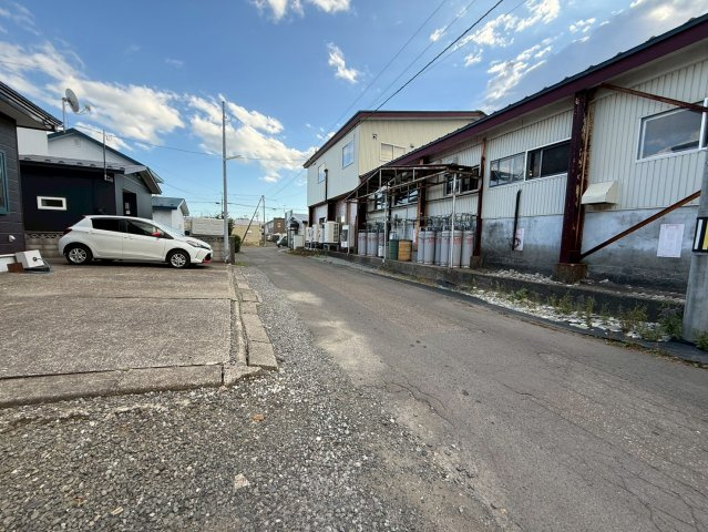 星が浦北1-1-23貸事務所付工場の駐車場