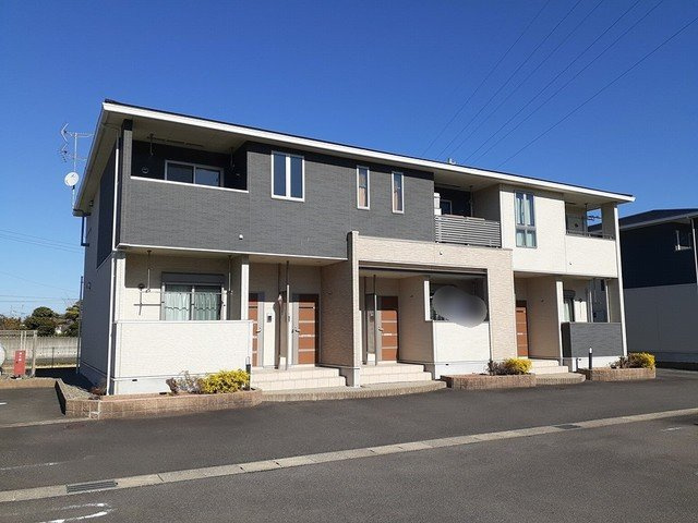 ヴィラ　ルーエＢ