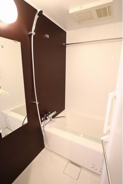 アーブルフレールＢ棟の浴室